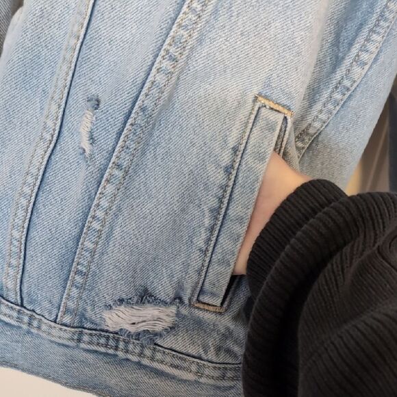 Old Navy Light Blue Boyfriend Distressed Jean Jacket - Painted Writing On Back - Picture 5 of 13